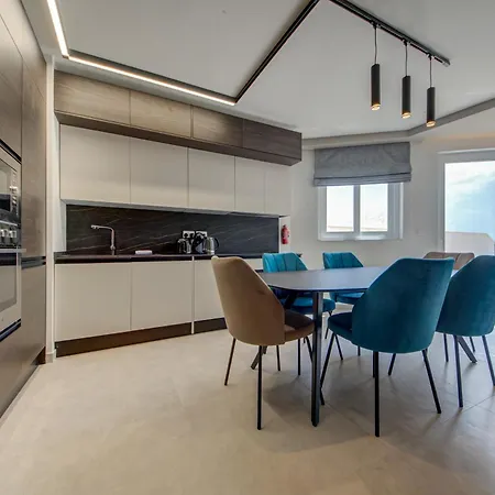 Luxury Seafront Homes Opposite With Wifi And Ac 아파트 세인트폴스베이