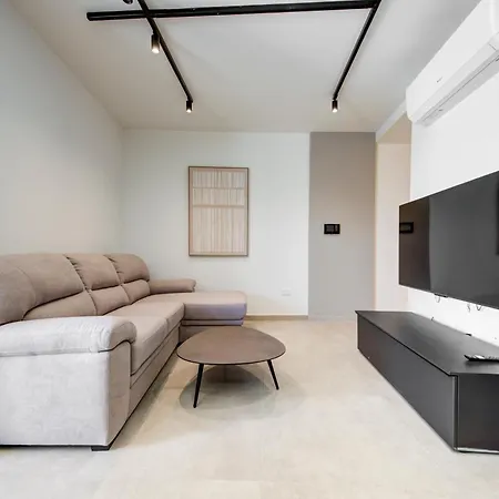 Luxury Seafront Homes Opposite With Wifi And Ac