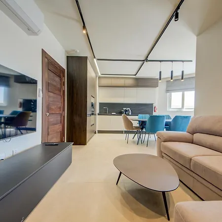 Luxury Seafront Homes Opposite With Wifi And Ac *