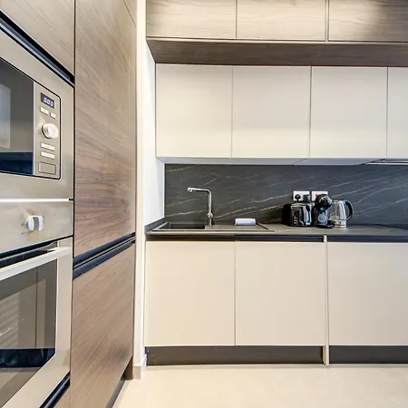 Luxury Seafront Homes Opposite With Wifi And Ac 아파트 세인트폴스베이