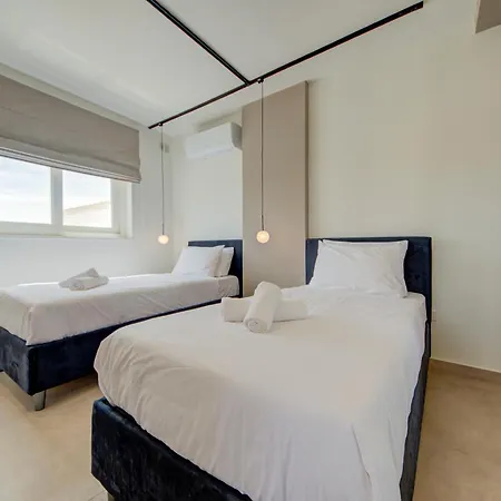 Luxury Seafront Homes Opposite With Wifi And Ac *