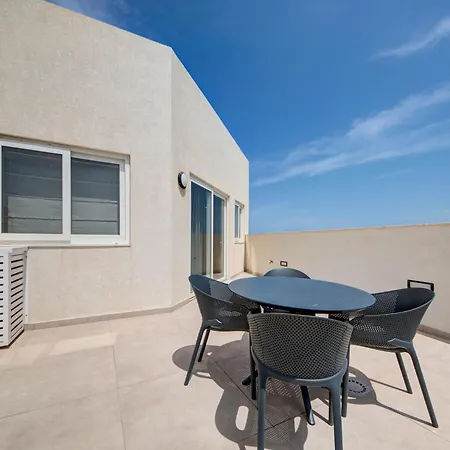 Luxury Seafront Homes Opposite With Wifi And Ac
