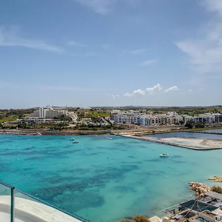 Luxury Seafront Homes Opposite With Wifi And Ac *
