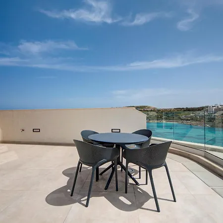 Luxury Seafront Homes Opposite With Wifi And Ac *