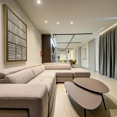 아파트 Luxury Seafront Homes Opposite With Wifi And Ac 세인트폴스베이