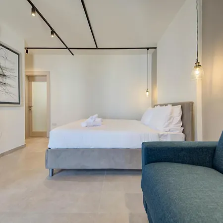 아파트 Luxury Seafront Homes Opposite With Wifi And Ac *