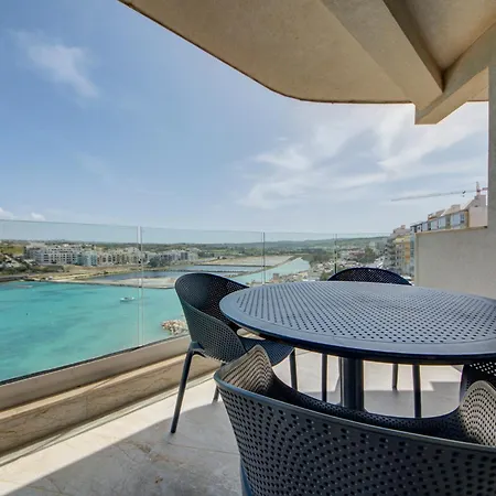 Luxury Seafront Homes Opposite With Wifi And Ac 세인트폴스베이