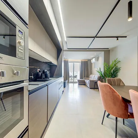 Luxury Seafront Homes Opposite With Wifi And Ac 세인트폴스베이